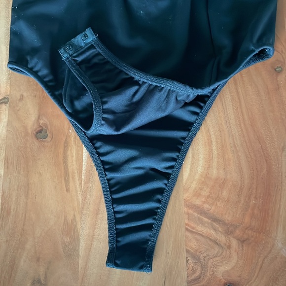 Lace Up Corset Style Bodysuit - Picture 3 of 3